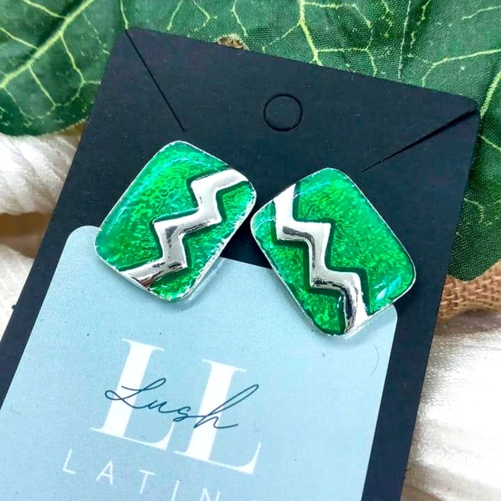 Vintage 80’s Green & Silver Post Earrings